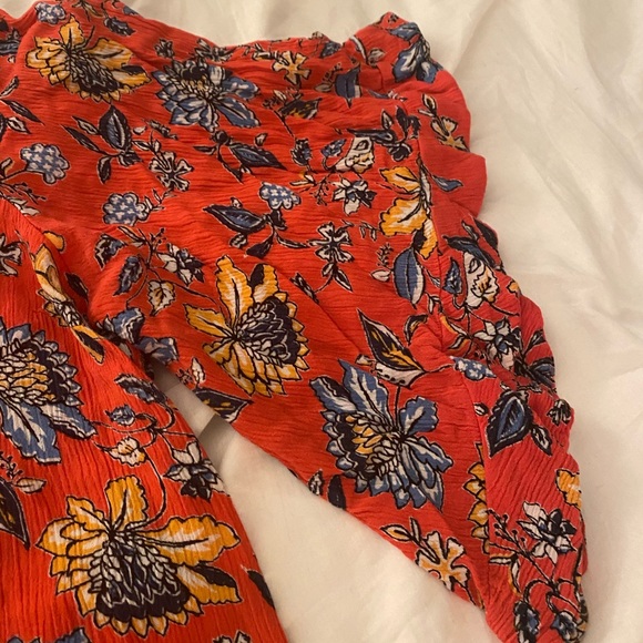 Linen Dress - Picture 2 of 4